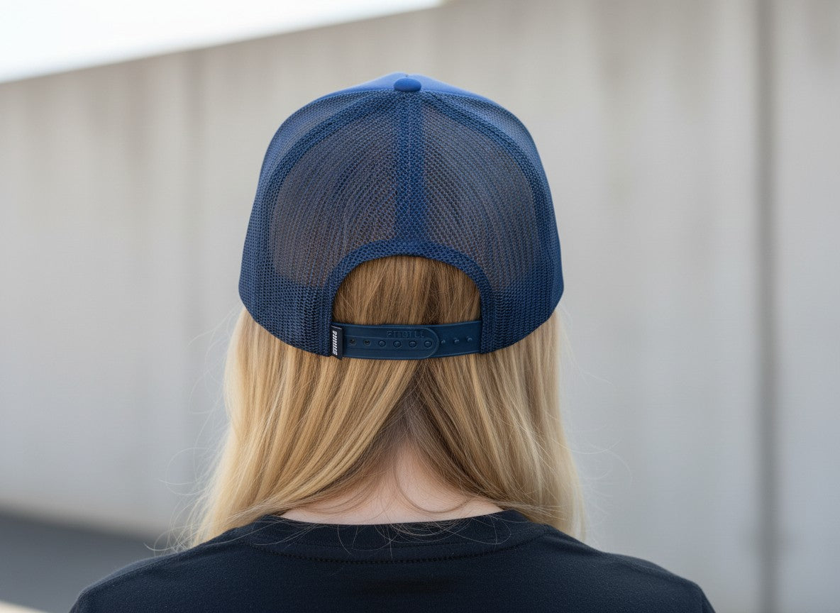 LIVE A LOT — Sunset Fade Rope Trucker Hat